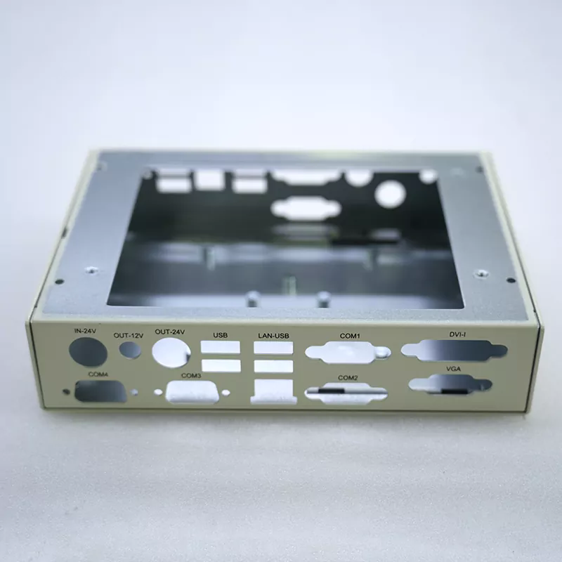 Как изготовление корпуса из листового металла повышает долговечность и точность изделия?